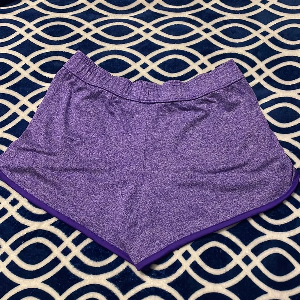 Comfy/cute Workout Shorts - Picture 2 of 2